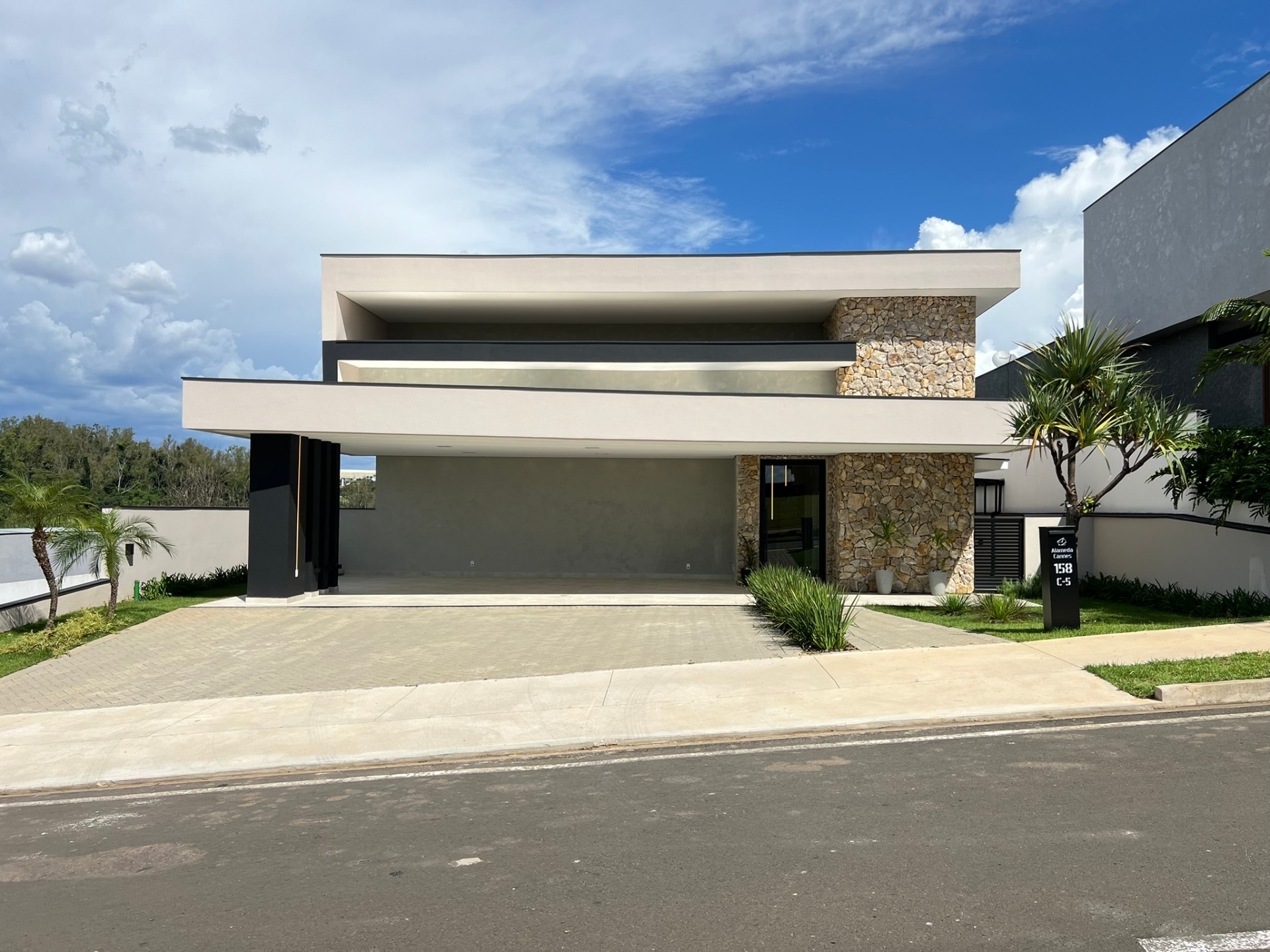 Casa Térrea no Condomínio Saint Patrick - Sorocaba/Sp.